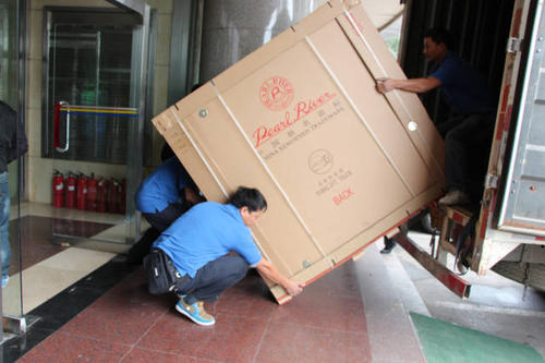 同心钢琴贵重工艺品无忧运